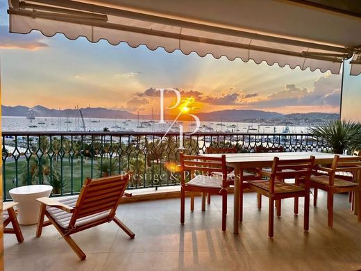 Apartment in Cannes, Alpes-Maritimes