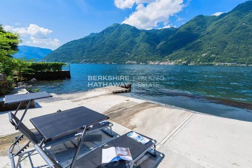 Villa in Nesso, Provincia di Como