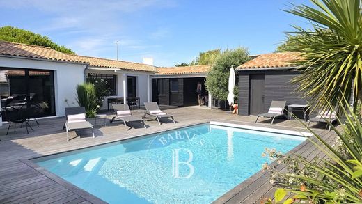 Элитный дом, Les Portes-en-Ré, Приморская Шаранта