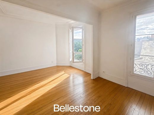 Piso / Apartamento en Tour Eiffel, Invalides – Ecole Militaire, Saint-Thomas d’Aquin, Paris