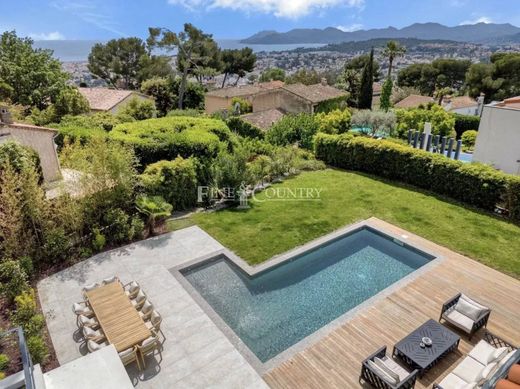Villa in Le Cannet, Alpes-Maritimes