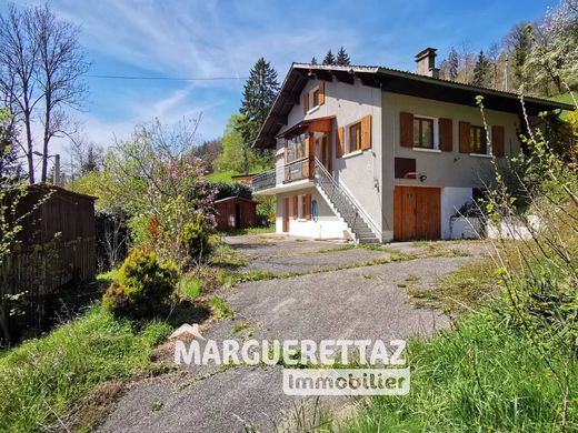 Luxury home in Fillinges, Haute-Savoie