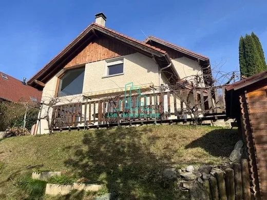 ‏בתי יוקרה ב  Les Adrets, Isère