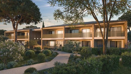 ﺷﻘﺔ ﻓﻲ Uzès, Gard