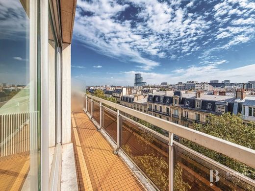 Apartment in Monceau, Courcelles, Ternes, Paris