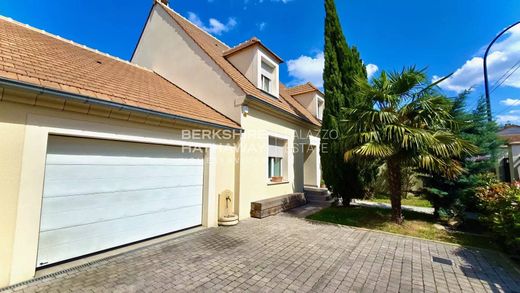 Willa w Drancy, Seine-Saint-Denis