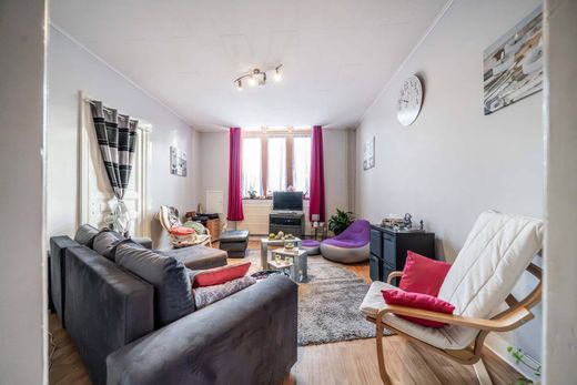 Luxe woning in Ciney, Namen