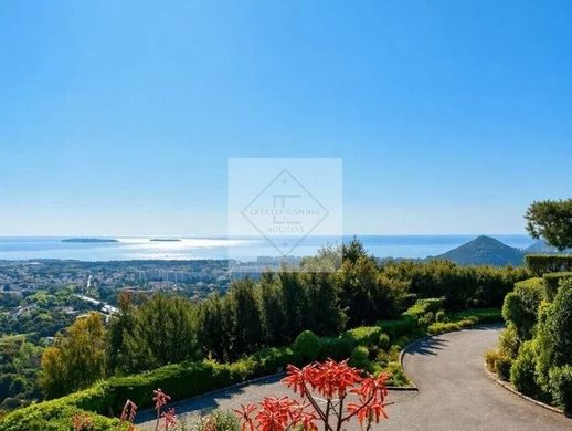 Villa in Mandelieu-la-Napoule, Alpes-Maritimes