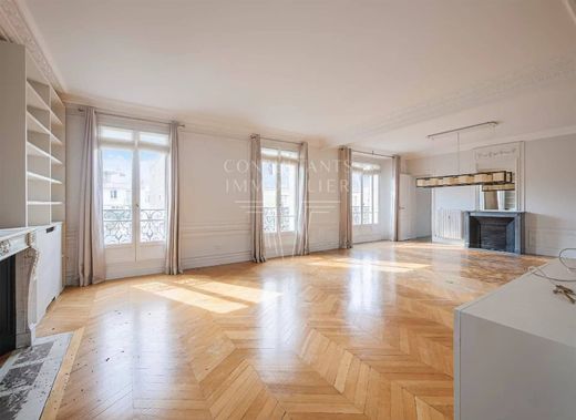 Appartamento a Neuilly-sur-Seine, Hauts-de-Seine