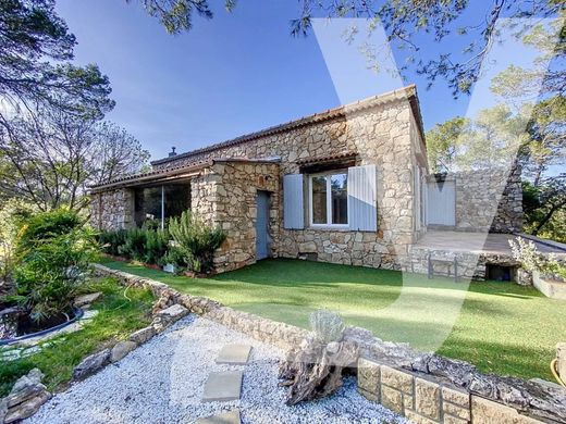 Rural or Farmhouse in Carcès, Var