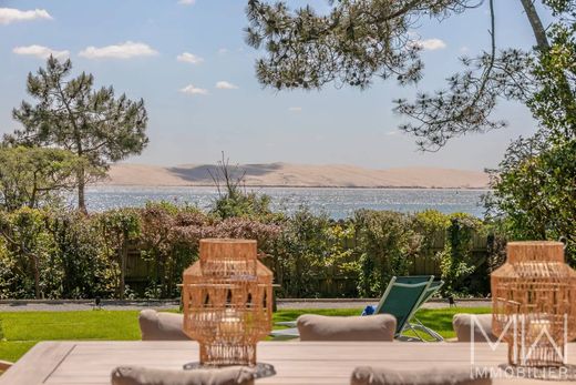 Villa in Cap Ferret, Gironde