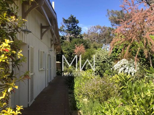 Villa in Cap Ferret, Gironde