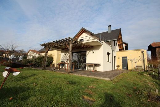 Luxus-Haus in La Chapelle-Blanche, Savoy
