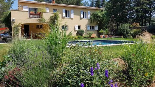 Элитный дом, La Bastide-des-Jourdans, Vaucluse