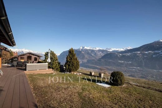 Villa in Crans-Montana, Sierre District