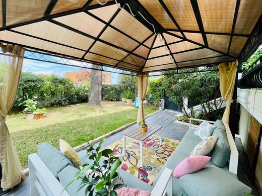 ‏דירה ב  Roquebrune-Cap-Martin, Alpes-Maritimes