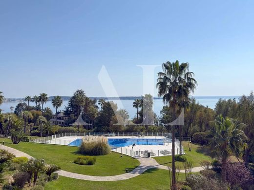 Apartment in Golfe-Juan, Alpes-Maritimes