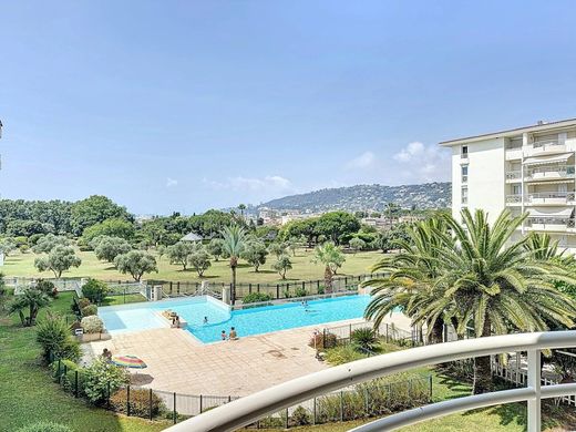 Apartment in Juan-les-Pins, Alpes-Maritimes