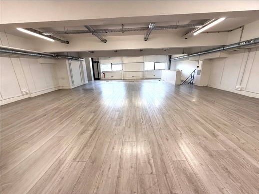 ‏משרד ב  Pantin, Seine-Saint-Denis