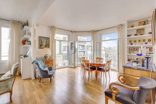 Apartment in Boulogne-Billancourt, Hauts-de-Seine