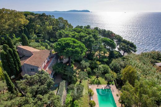 Villa in Carqueiranne, Var