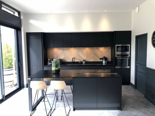 Luxury home in Charenton-le-Pont, Val-de-Marne