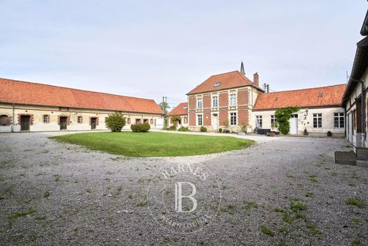 Landhaus / Bauernhof in Villers-Châtel, Pas-de-Calais