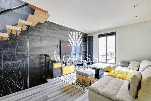 호화 저택 / Ivry-sur-Seine, Val-de-Marne