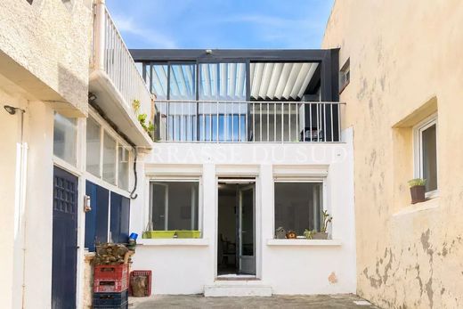 Maison de luxe à Marseille, Bouches-du-Rhône