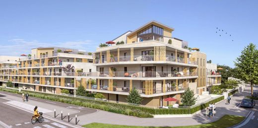 Двухуровневые апартаменты, Élancourt, Yvelines