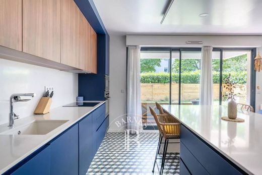 Appartamento a Le Chesnay, Yvelines