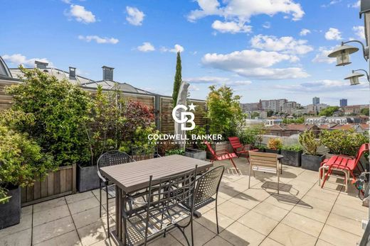 Apartament w Puteaux, Hauts-de-Seine