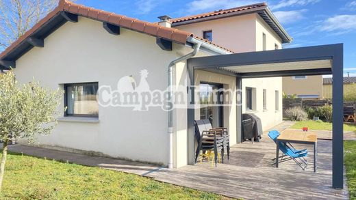 Maison de luxe à Vindry-sur-Turdine, Rhône