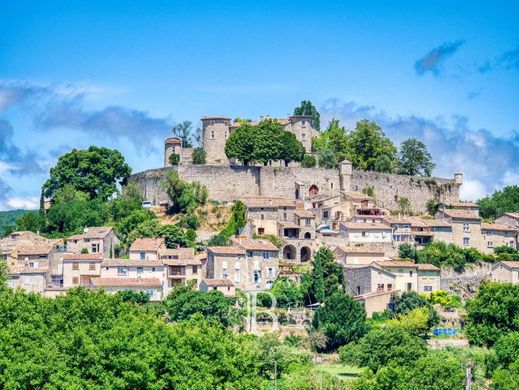 Castillo en Forcalquier, Alpes de Alta Provenza