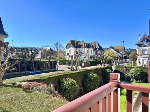 Daire Deauville, Calvados