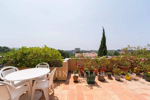 Piso / Apartamento en Aix-en-Provence, Bocas del Ródano