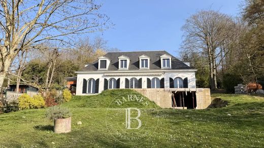 Luxury home in Bougival, Yvelines