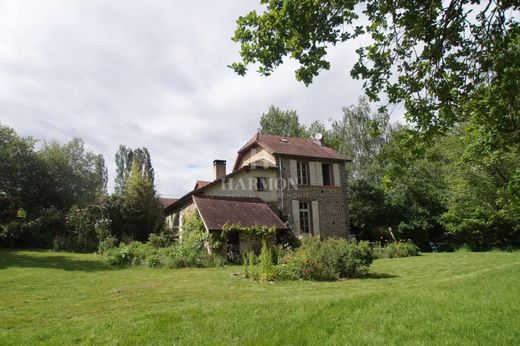 Demeure ou Maison de Campagne à Maubourguet, Hautes-Pyrénées