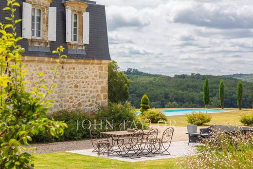 Castle in Bordeaux, Gironde