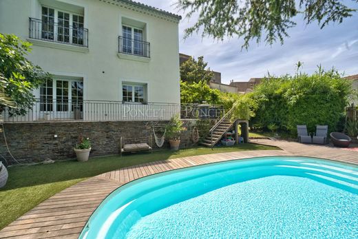 Luxury home in Fabrègues, Hérault