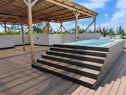 Penthouse w Grand Baie, Rivière du Rempart District