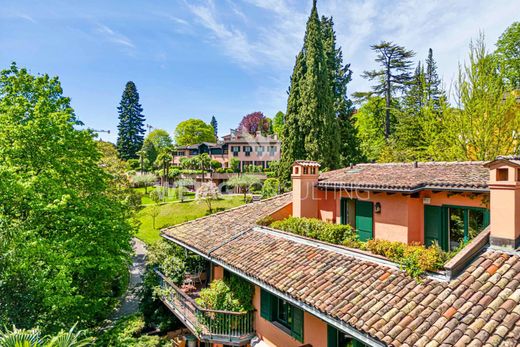 Penthouse Sorengo, Lugano