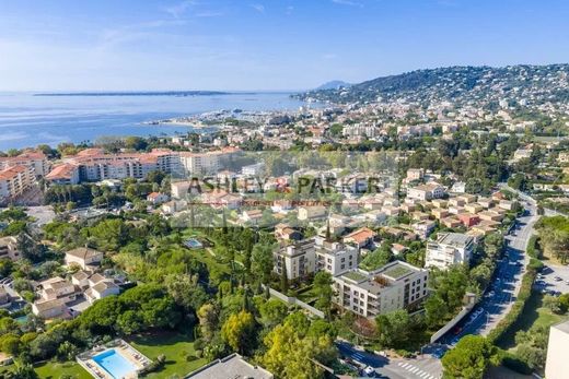 套间/公寓  Antibes, Alpes-Maritimes