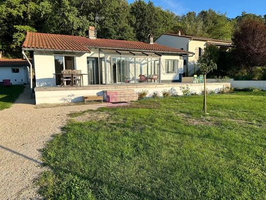 Luxus-Haus in Saubens, Haute-Garonne