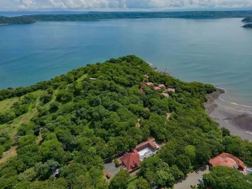 Albergo a Sardinal, Carrillo