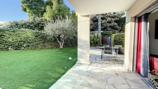 Luxus-Haus in Sainte-Maxime, Var