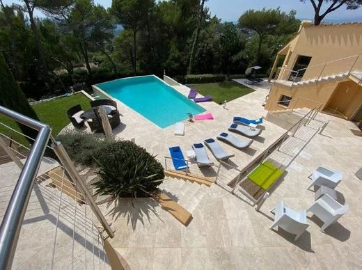 Luxe woning in Mougins, Alpes-Maritimes