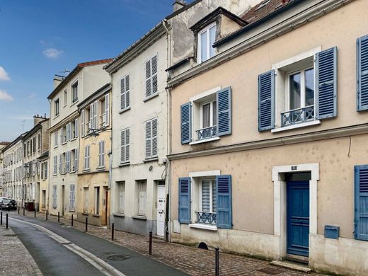 Complexes résidentiels à Lagny-sur-Marne, Seine-et-Marne