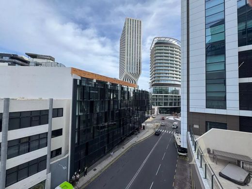 Apartment / Etagenwohnung in St. Julian's, Saint Julian's