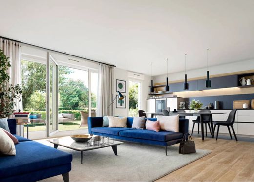 Apartment / Etagenwohnung in Bagnolet, Seine-Saint-Denis